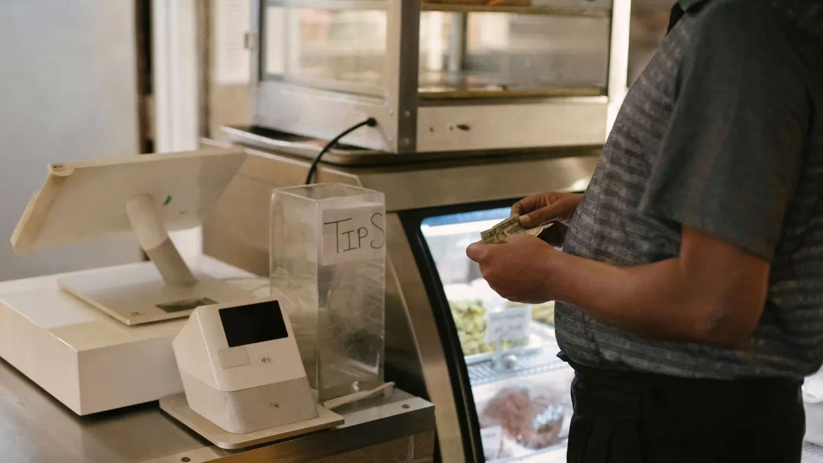 Cash or Card in Korea? What Actually Works Where — editorial photo