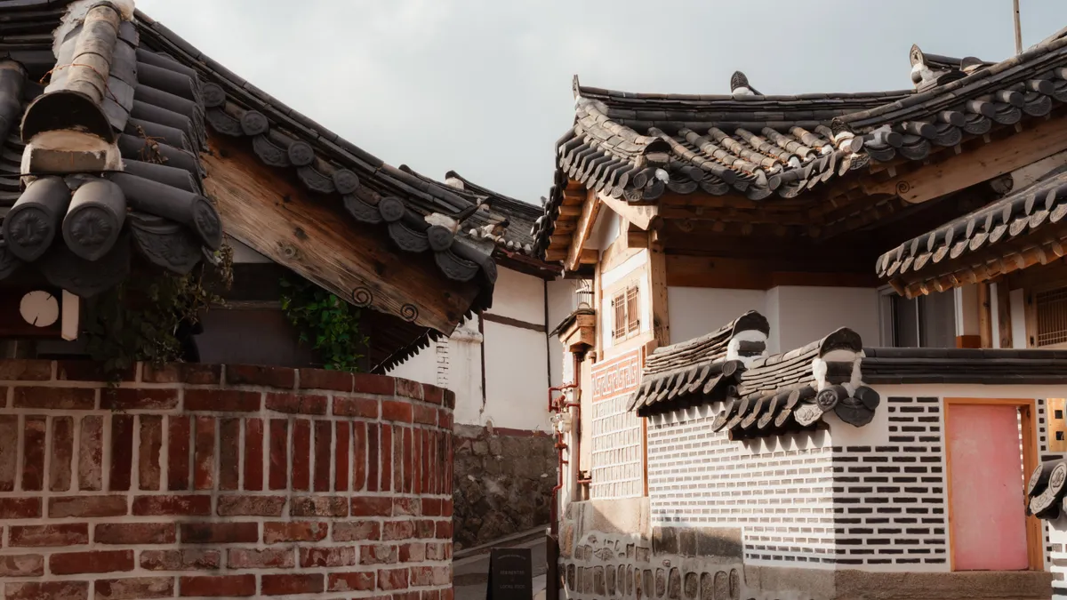Renting in Korea: Jeonse, Wolse and Key Money Explained — editorial photo